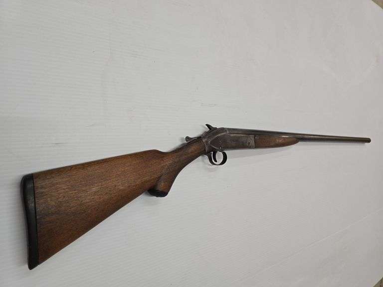 Long Tom choke bored single shot gun, (An additional $30 transfer fee will be paid to Accuracy Firearms when item is picked up)