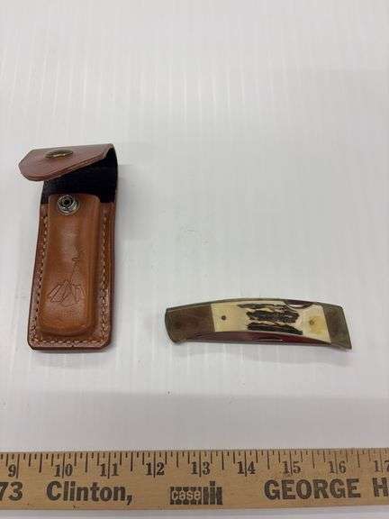 Gerber pocket knife with case
