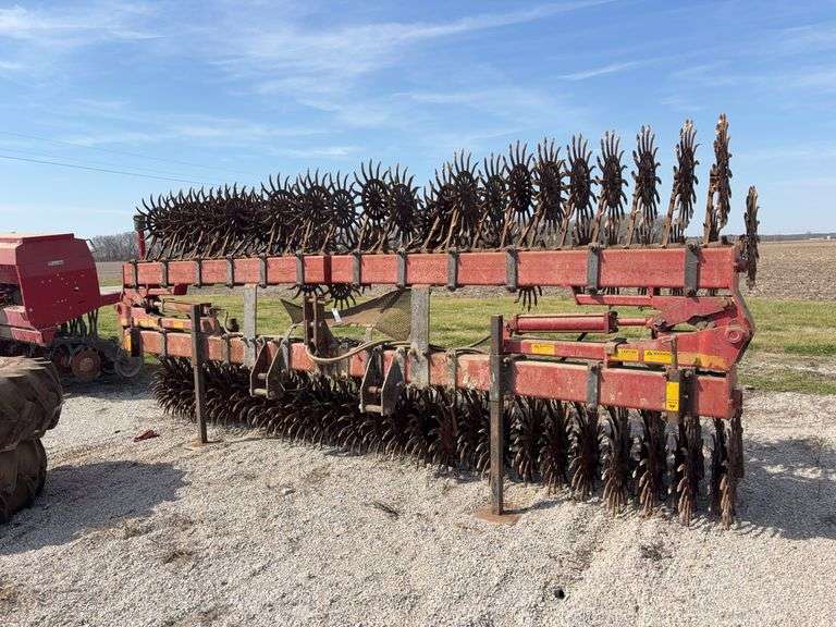 Hiniker 7700 30ft Rotary Hoe, hyd. Fold