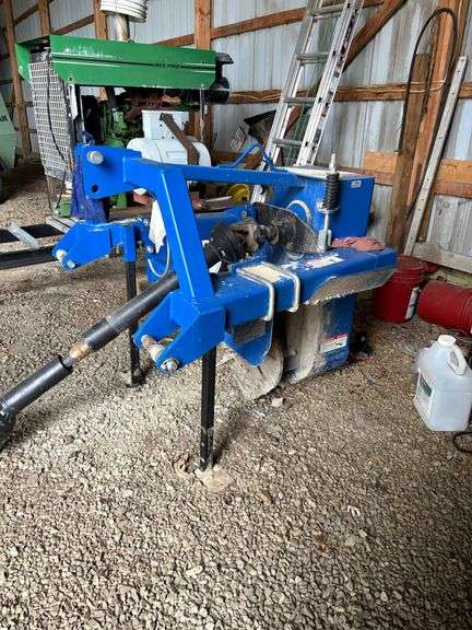 Remlinger 3pt Pto Ditcher, small 1000pto, 18'' Blade, s/n- 21204