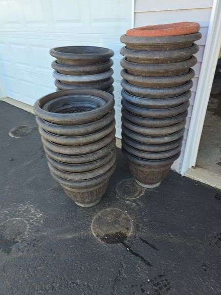 Assortment of flowerpots