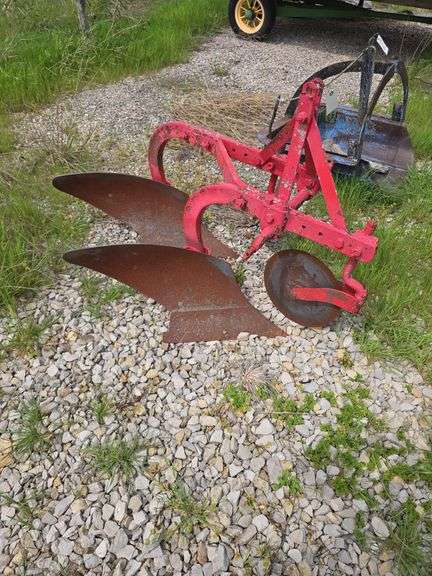 3pt 2 bottom plow
