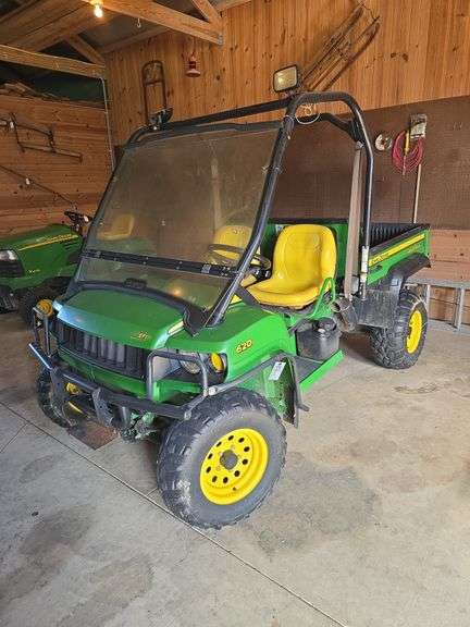2007 John Deere Gator XUV  620i 443 hrs. s/n M0XUVGX013209 4wd w/dump bed, has hook up for winch runs and drives, fuel injected.