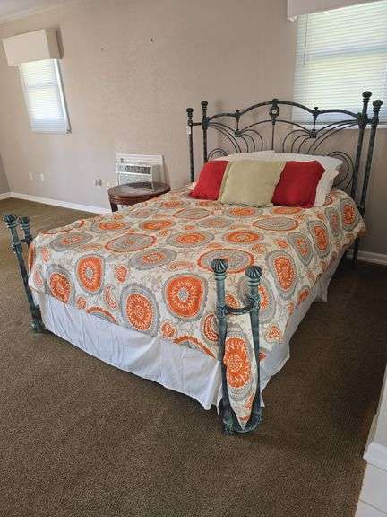 Queen bed, box spring, mattress, and linens.