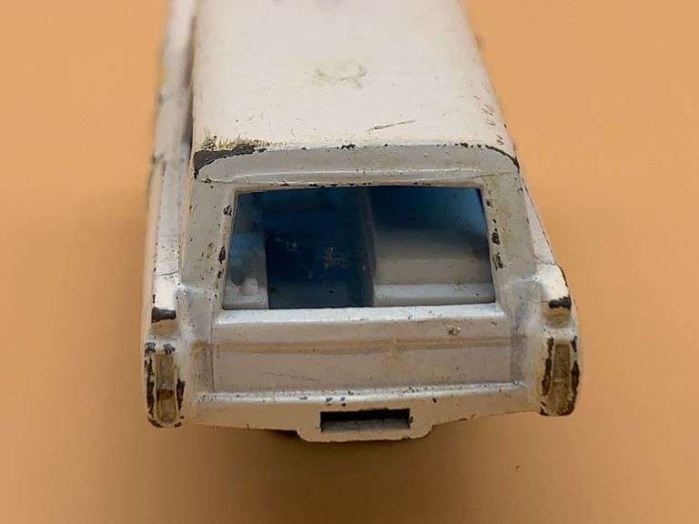 Matchbox Lesney S&S Cadillac Ambulance N°54 – Miniature Vintage Blanc