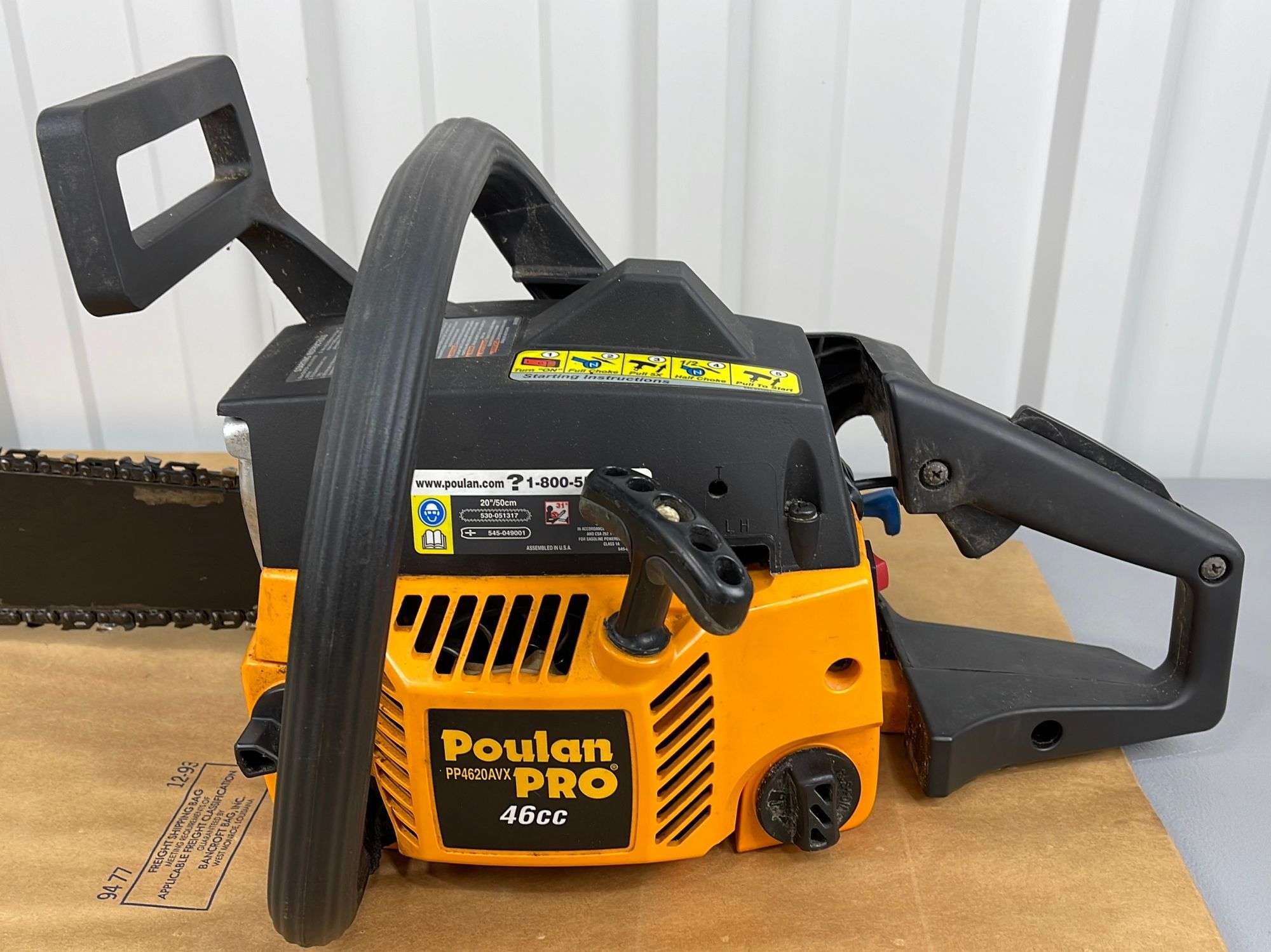 Poulan PP4620AVX chainsaw w/ 20
