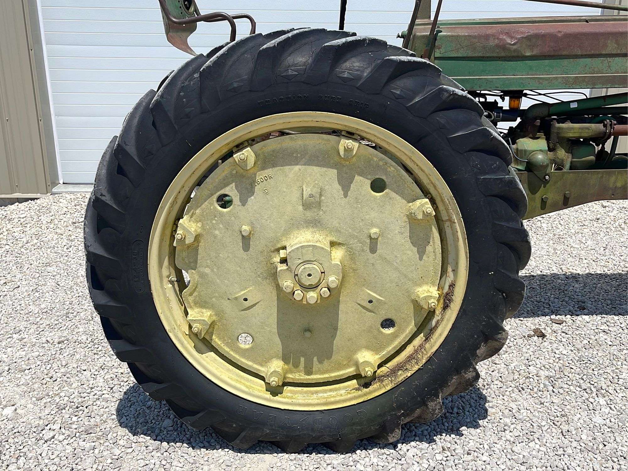 John Deere 50 tractor, not running - Schneider Auctioneers LLC