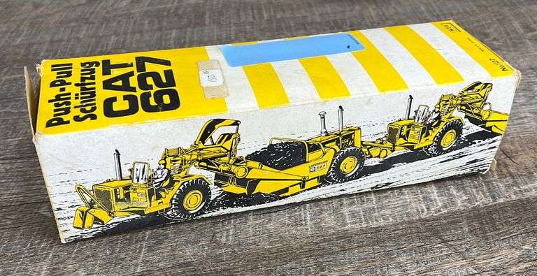 LL316 NZG 1/50 Engin TP Scraper automoteur CAT 627 Wheel tractor scraper