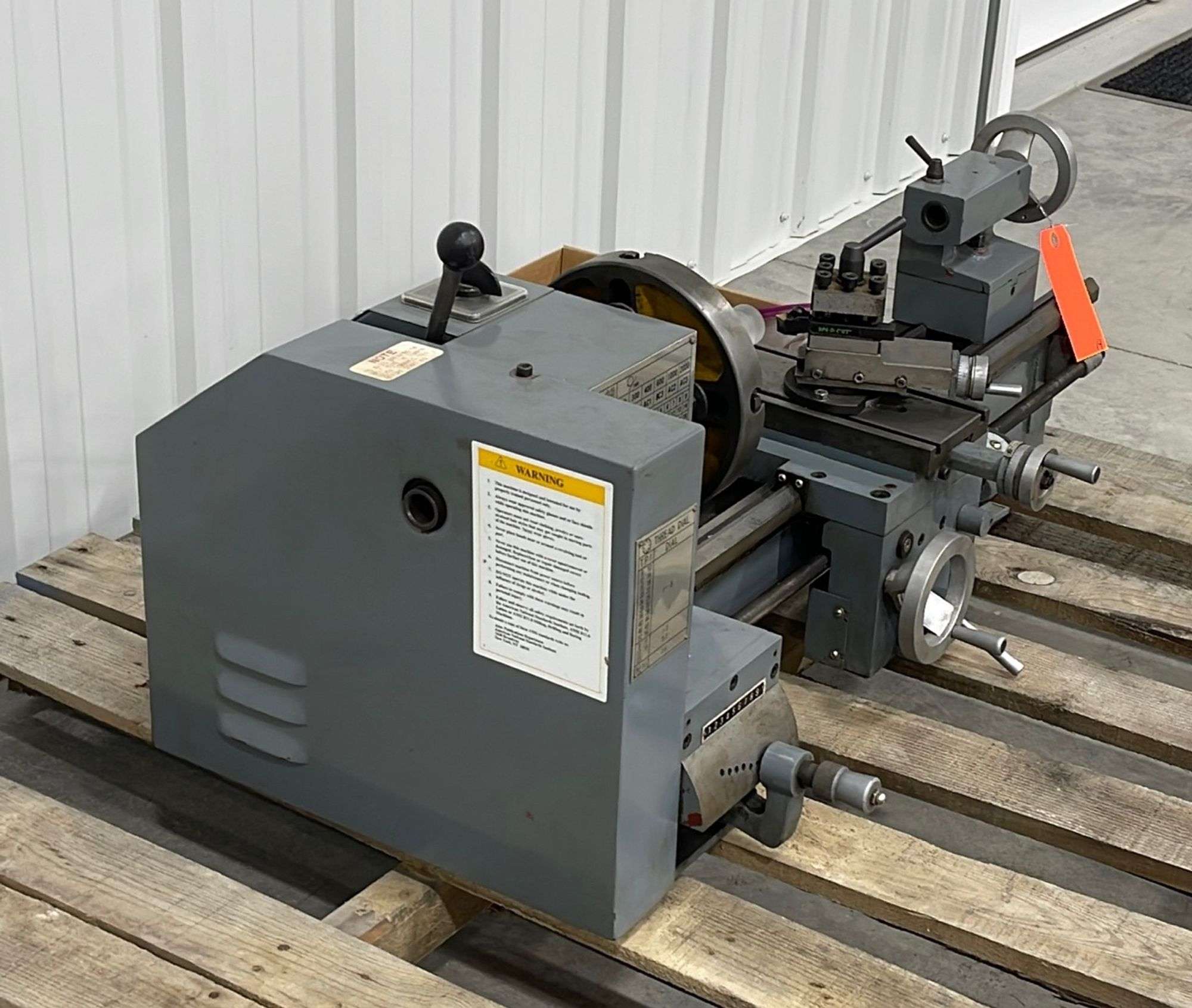 Jet BD-920N bench lathe - Schneider Auctioneers LLC