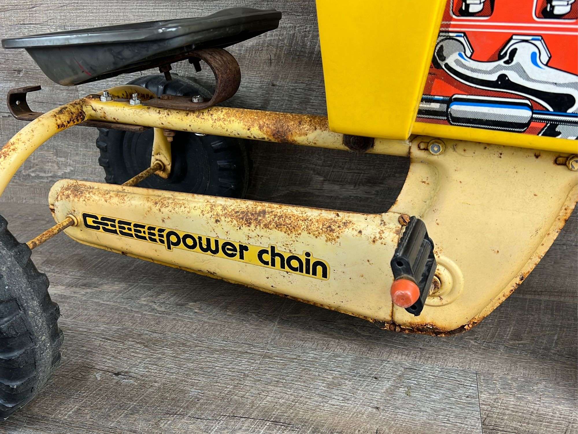 AMF Power Trac metal/plastic pedal tractor - Schneider Auctioneers LLC
