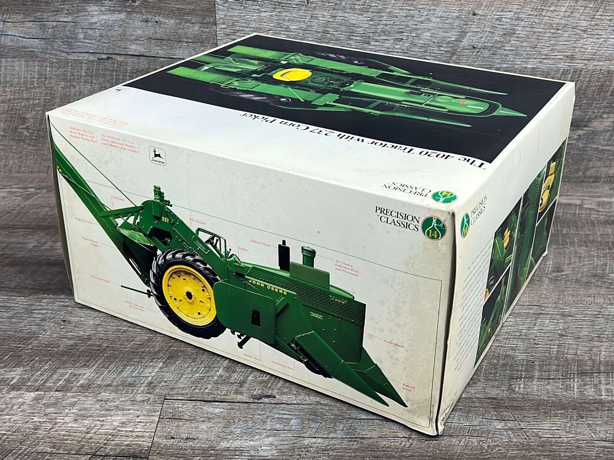1/16 Ertl Precision Classics John Deere 4020 tractor w/237 corn