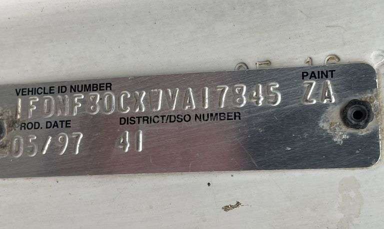 1998 Ford F800 crane service truck