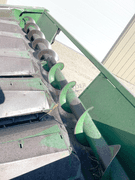 John Deere 643 6-30" row corn head