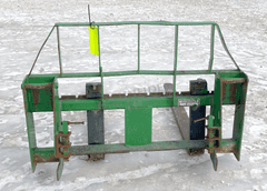 Pallet forks for JD 673SL loader w/ JD style quick hitch