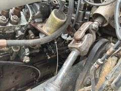 1998 Ford F800 crane service truck