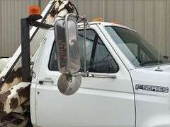 1998 Ford F800 crane service truck
