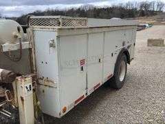 1998 Ford F800 crane service truck