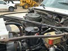 1998 Ford F800 crane service truck