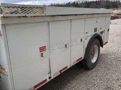 1998 Ford F800 crane service truck