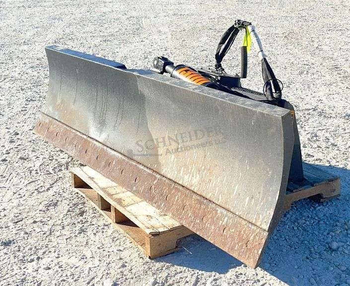 John Deere DB96 8' skid steer dozer blade