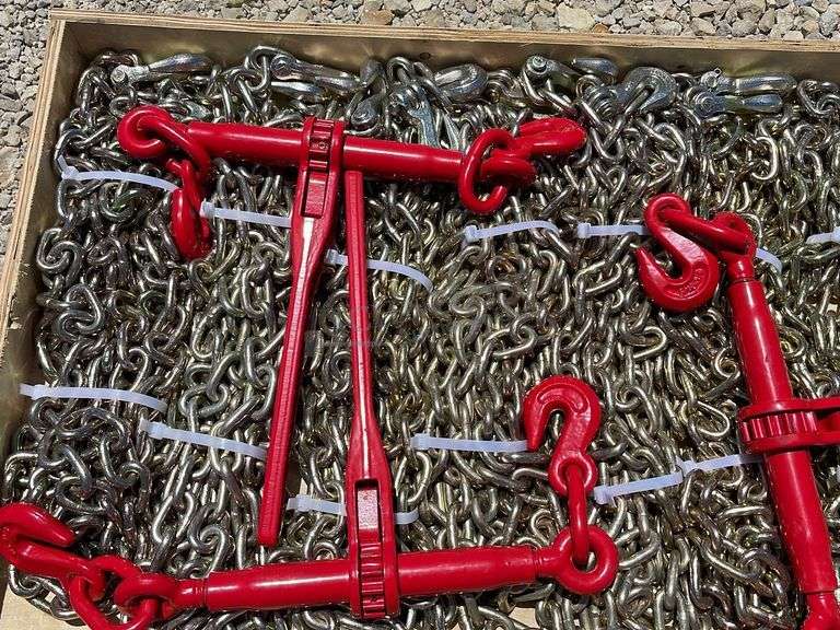 10 unused 5/16" 20' chains & 5 unused ratchet binders