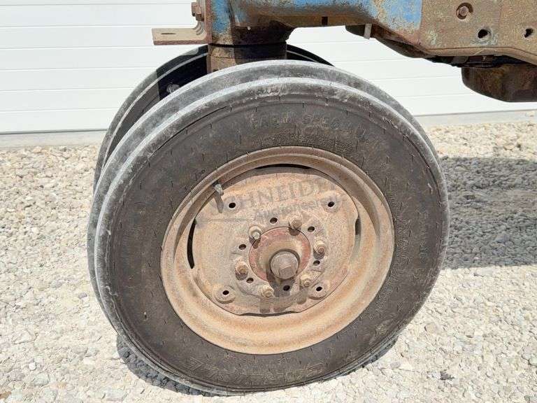 Ford 4000 gas tractor