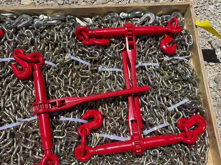 10 unused 5/16" 20' chains & 5 unused ratchet binders