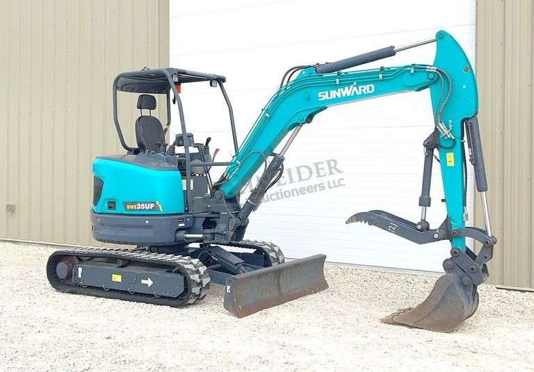 2022 Sunward SWE35UF excavator, dealer demo