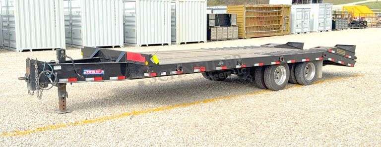 2022 Pitts 24.5' flatbed equipment trailer