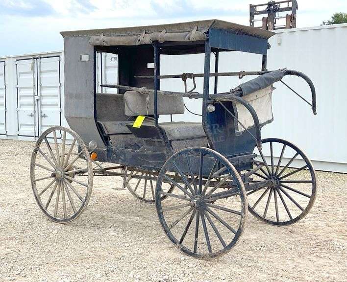 2-seat buggy w/ shafts