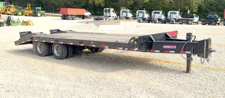2022 Pitts 24.5' flatbed equipment trailer