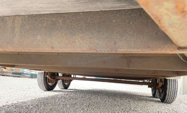 2003 Haulmark 16' enclosed cargo trailer