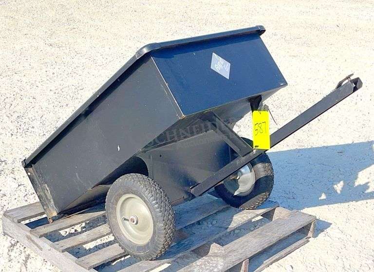Rugid dumping lawn trailer