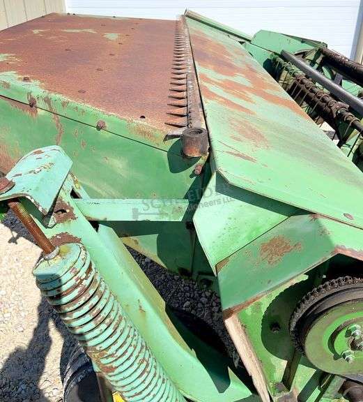 John Deere 1219 9' mower conditioner