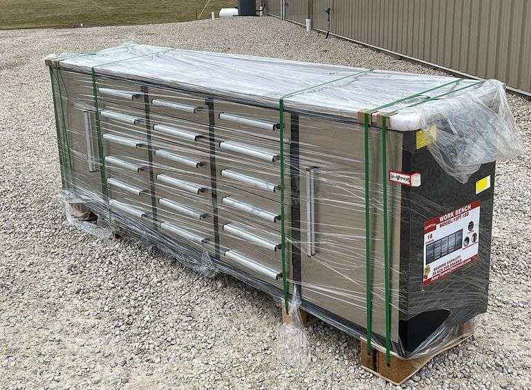 Unused 10' toolbox workbench