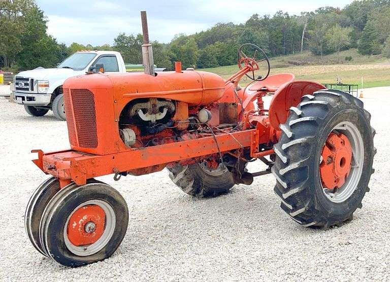 Allis Chalmers WD tractor, not running
