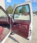 1994 Chevrolet 2500 4x4 w/ snow plow & spreader