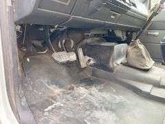 1994 Chevrolet C70 Kodiak tandem axle grain truck