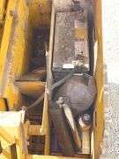 John Deere 450-B crawler loader