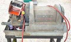 Ridgid 1822-I pipe threader on stand