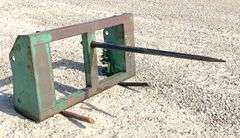Balemaster quick attach bale spear for JD style quick attach