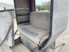 2-seat buggy w/ shafts