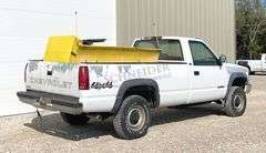 1994 Chevrolet 2500 4x4 w/ snow plow & spreader