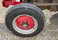 Massey Ferguson 135 tractor