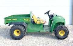 John Deere Gator 4x2 UTV