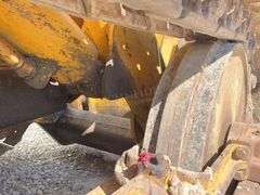 John Deere 450-B crawler loader