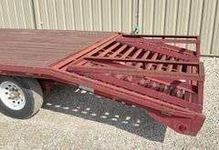 1996 PJ 25' flatbed gooseneck trailer