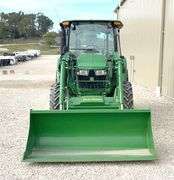 2022 John Deere 5065E tractor w/ loader