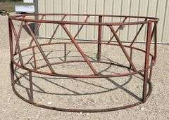 Steel bale feed ring