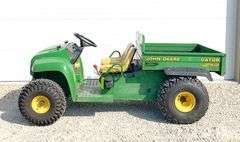 John Deere Gator 4x2 UTV